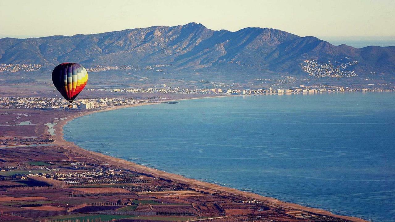 Holidays Penthouse Vues Panoramiques Sur Le Port Naval,Un Sejour Elegant Assure " Wifi Parquing Gratuit روساس المظهر الخارجي الصورة